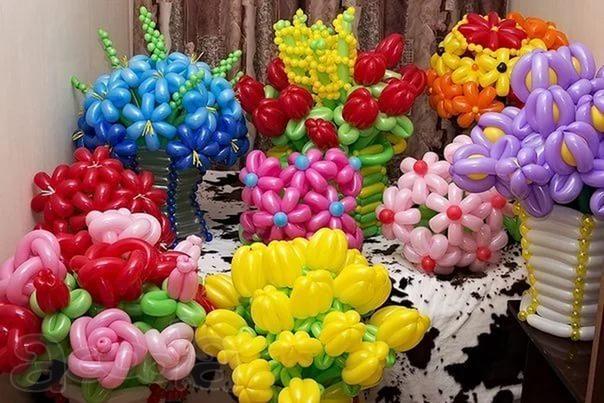 Букеты и фигуры из шаров. Букеты из конфет.